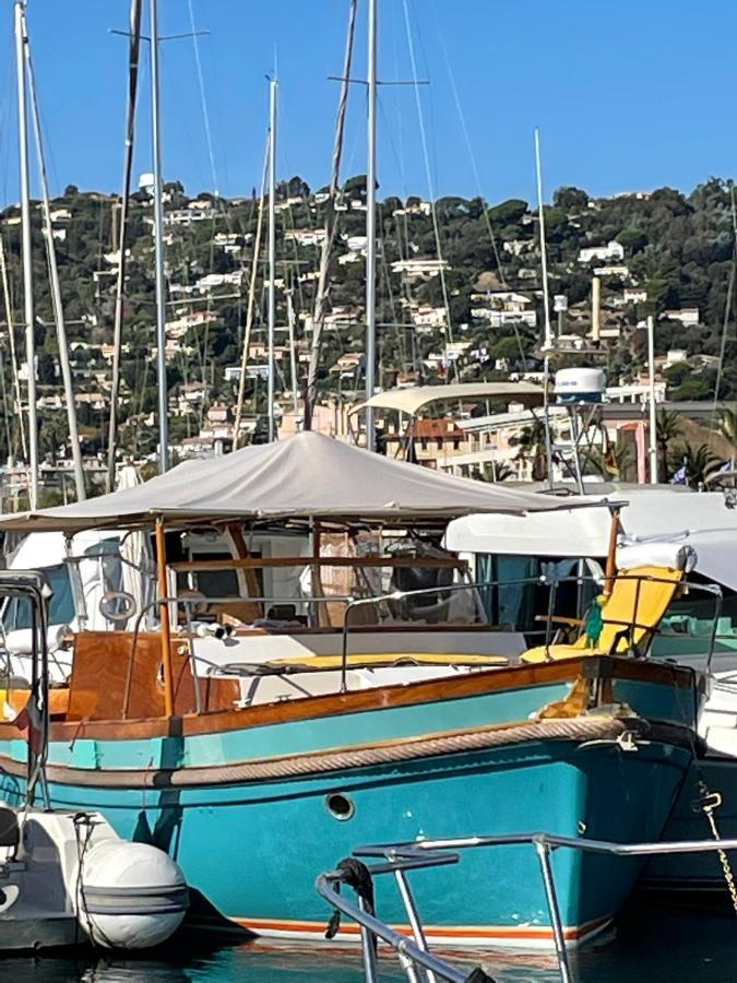 Een Parel Aan De Cote 'D Azur ! Lägenhet Vallauris Exteriör bild